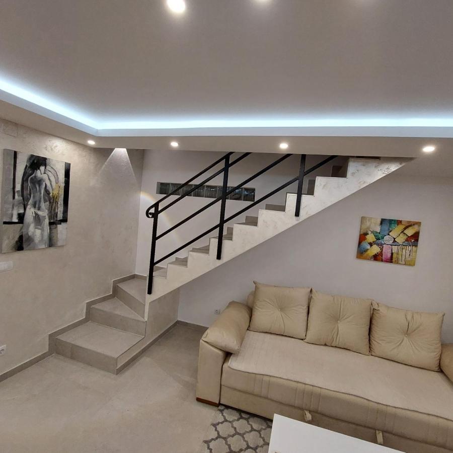Apartman Lux Jelena Surčin 外观 照片