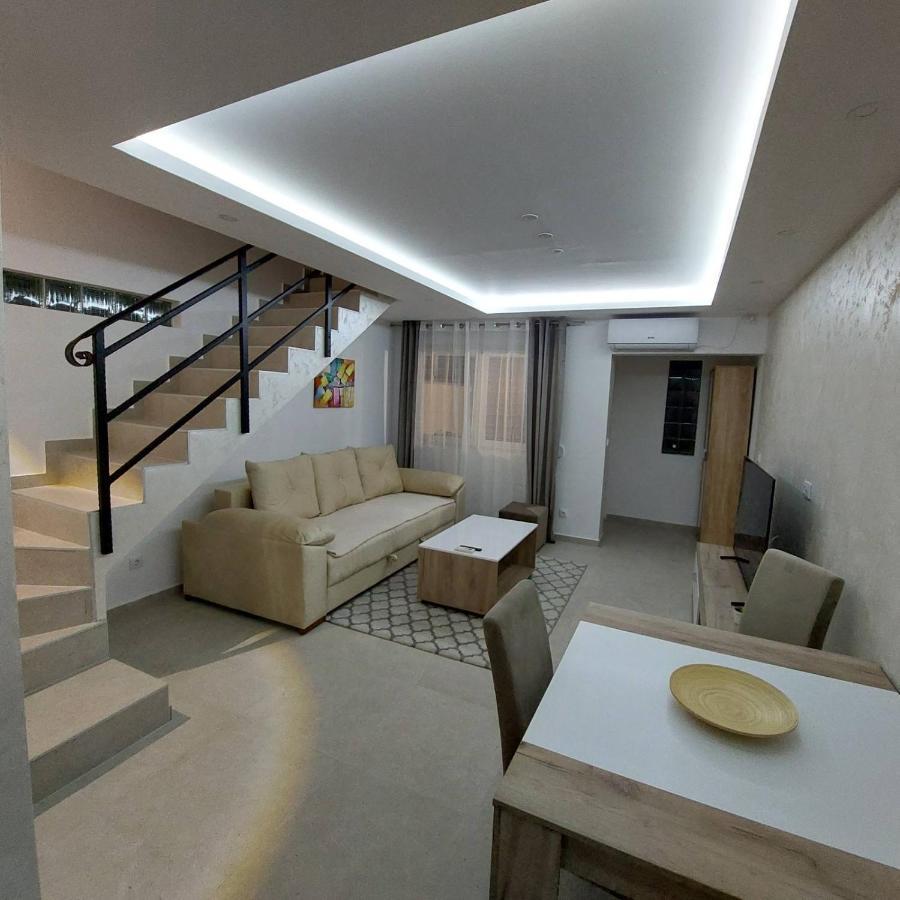 Apartman Lux Jelena Surčin 外观 照片
