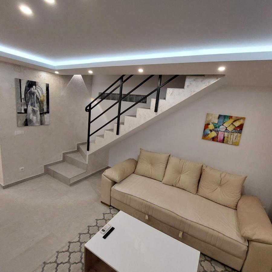 Apartman Lux Jelena Surčin 外观 照片